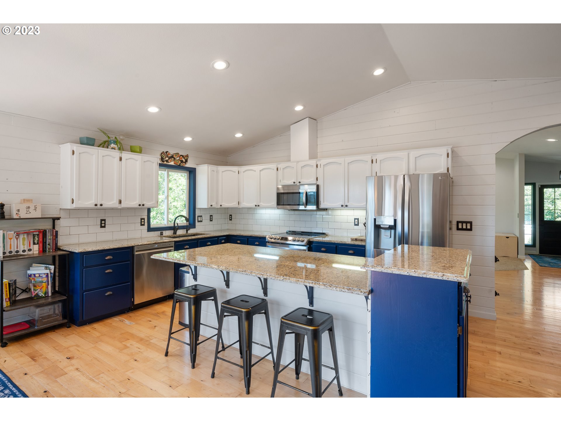 40606 Northwest Maple Ridge Road Woodland, WA 98674 - Photo 6 of 48 Kitchen