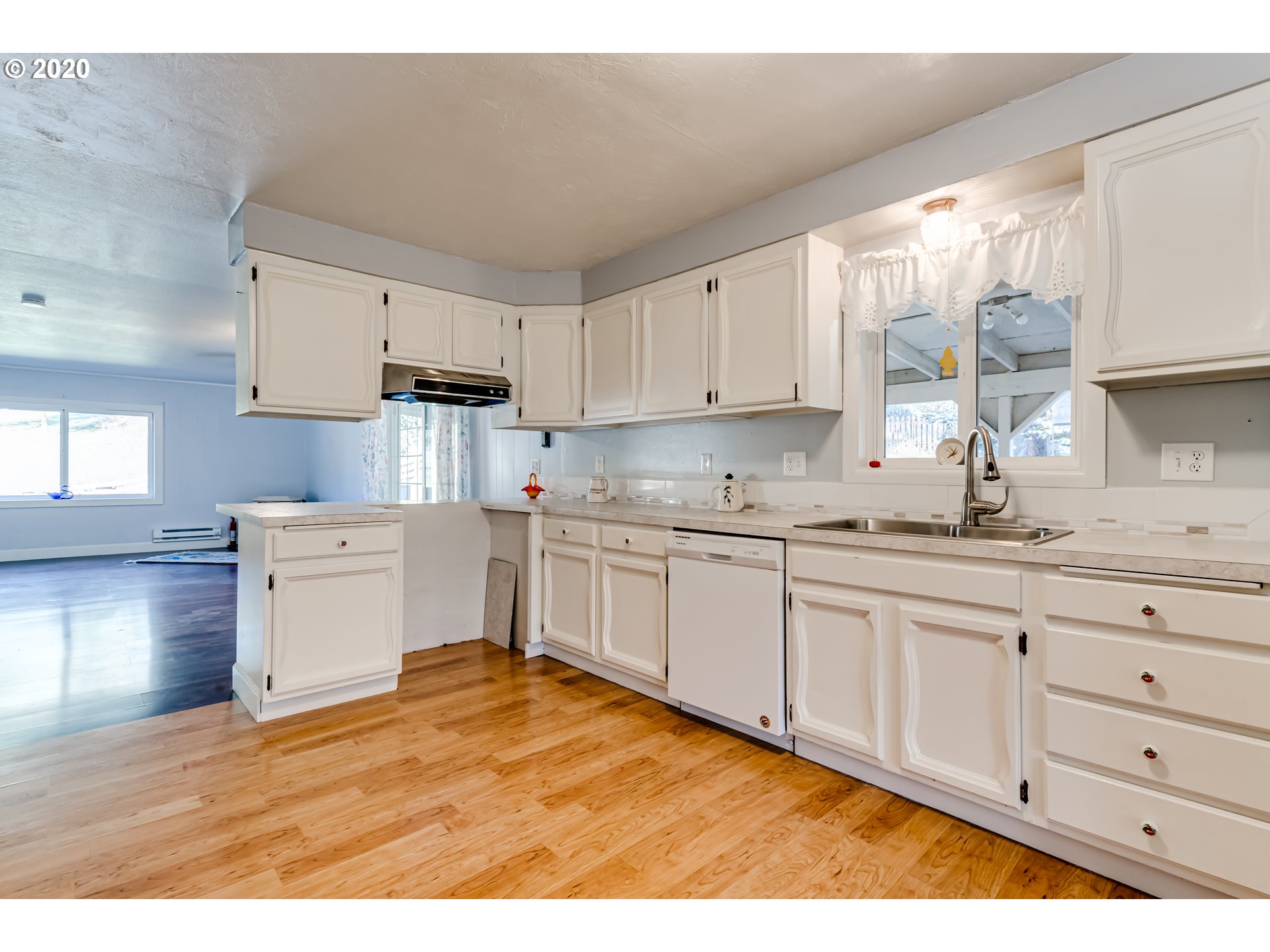 2215 Bennett Creek Road Cottage Grove, OR 97424 - Photo 13 of 32 Gallery Image 13