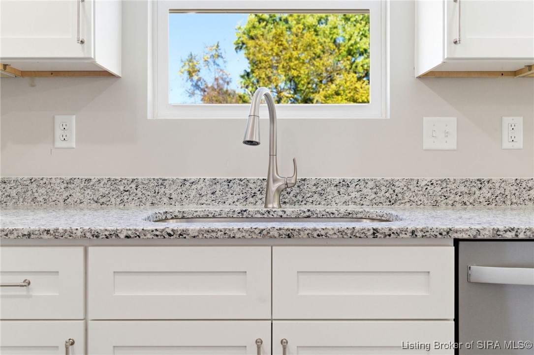 304 Smith Street Underwood, IN 47177 - Photo 13 of 37