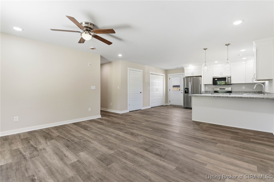 304 Smith Street Underwood, IN 47177 - Photo 7 of 37