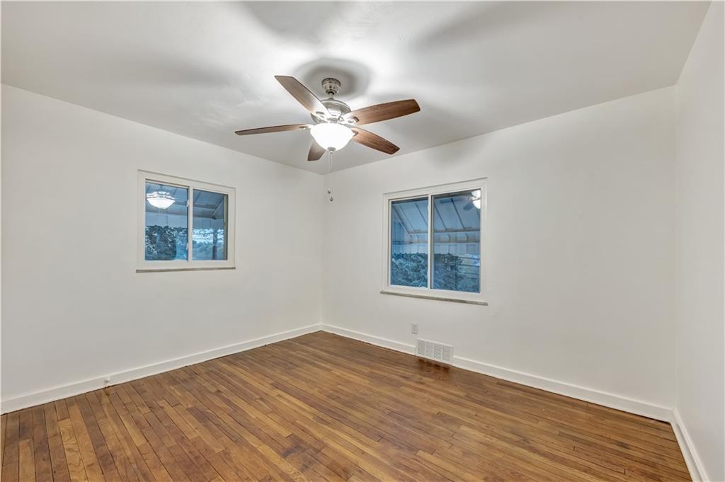 868 Glass Run Road Pittsburgh, PA 15236 - Photo 12 of 20 Gallery Image 12