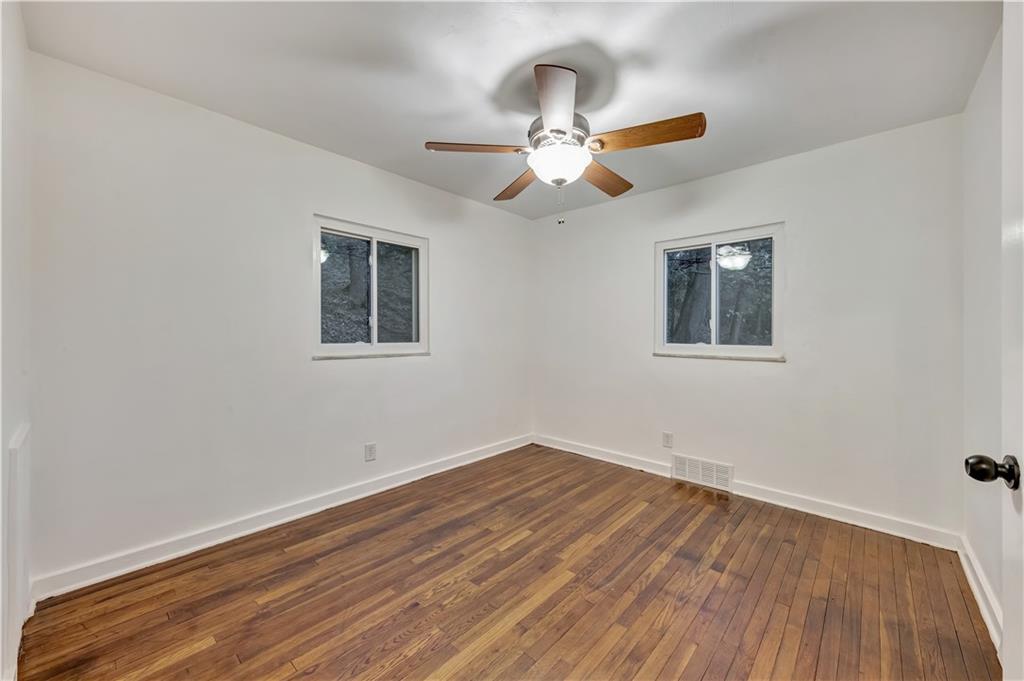 868 Glass Run Road Pittsburgh, PA 15236 - Photo 10 of 20 Gallery Image 10