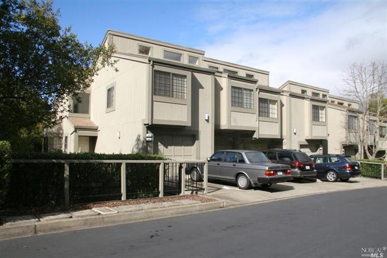 142 Pelican Lane Novato, CA 94949 - Photo 1 of 1 a building view