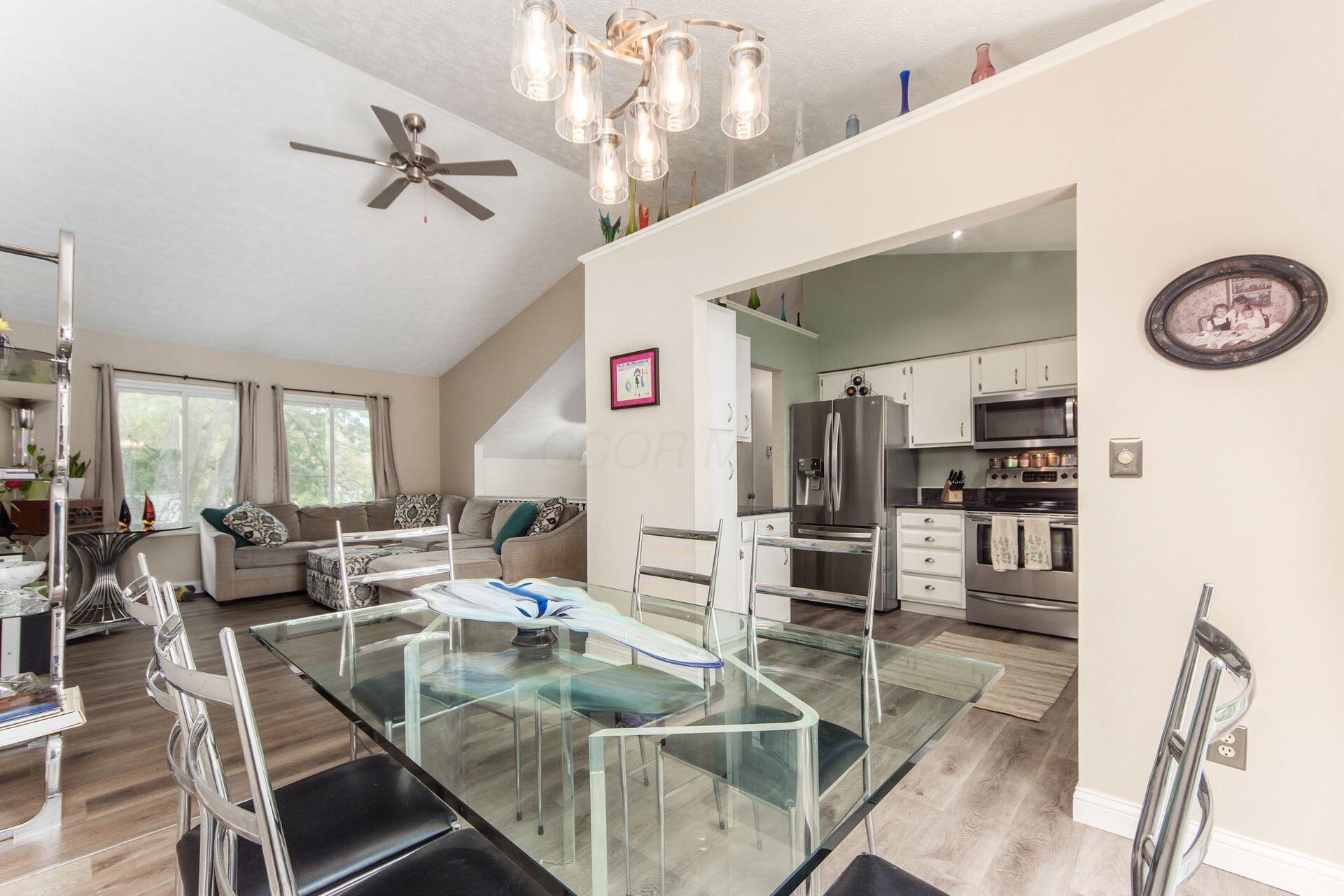 5355 Davidson Road Hilliard, OH 43026 - Photo 4 of 20