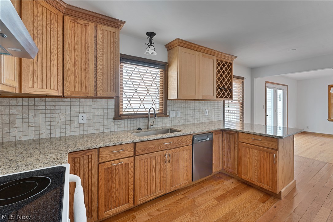 190 Struthers-Liberty Road Campbell, OH 44405 - Photo 4 of 24