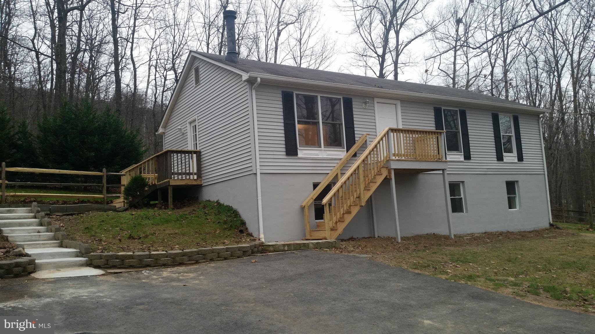 24 Flap Jack Road Harpers Ferry, WV 25425 - Photo 1 of 9 Exterior (Front)