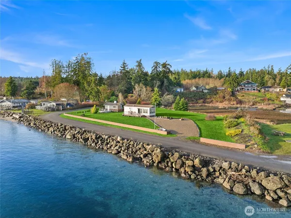 $555,000 | 181 Portage Way, Port Hadlock, WA 98339