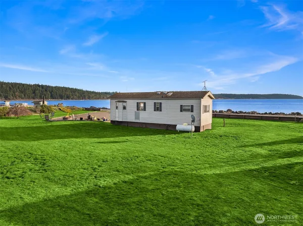 $555,000 | 181 Portage Way, Port Hadlock, WA 98339