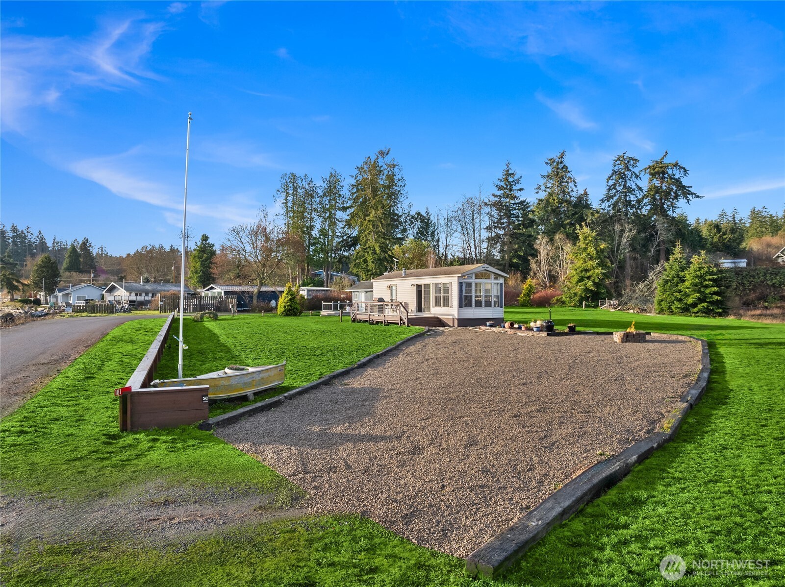 181 Portage Way Port Hadlock, WA 98339 - Photo 3 of 26