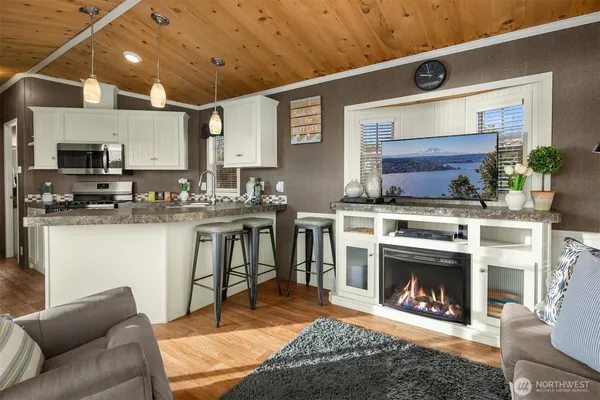 $555,000 | 181 Portage Way, Port Hadlock, WA 98339