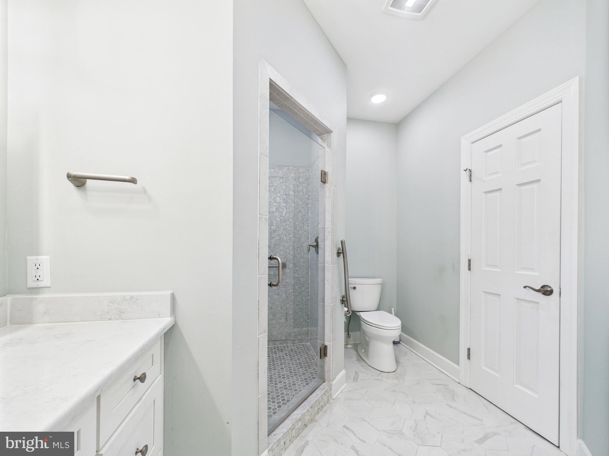 17784 Beaver Dam Road Lewes, DE 19958 - Photo 20 of 53 Primary Bathroom