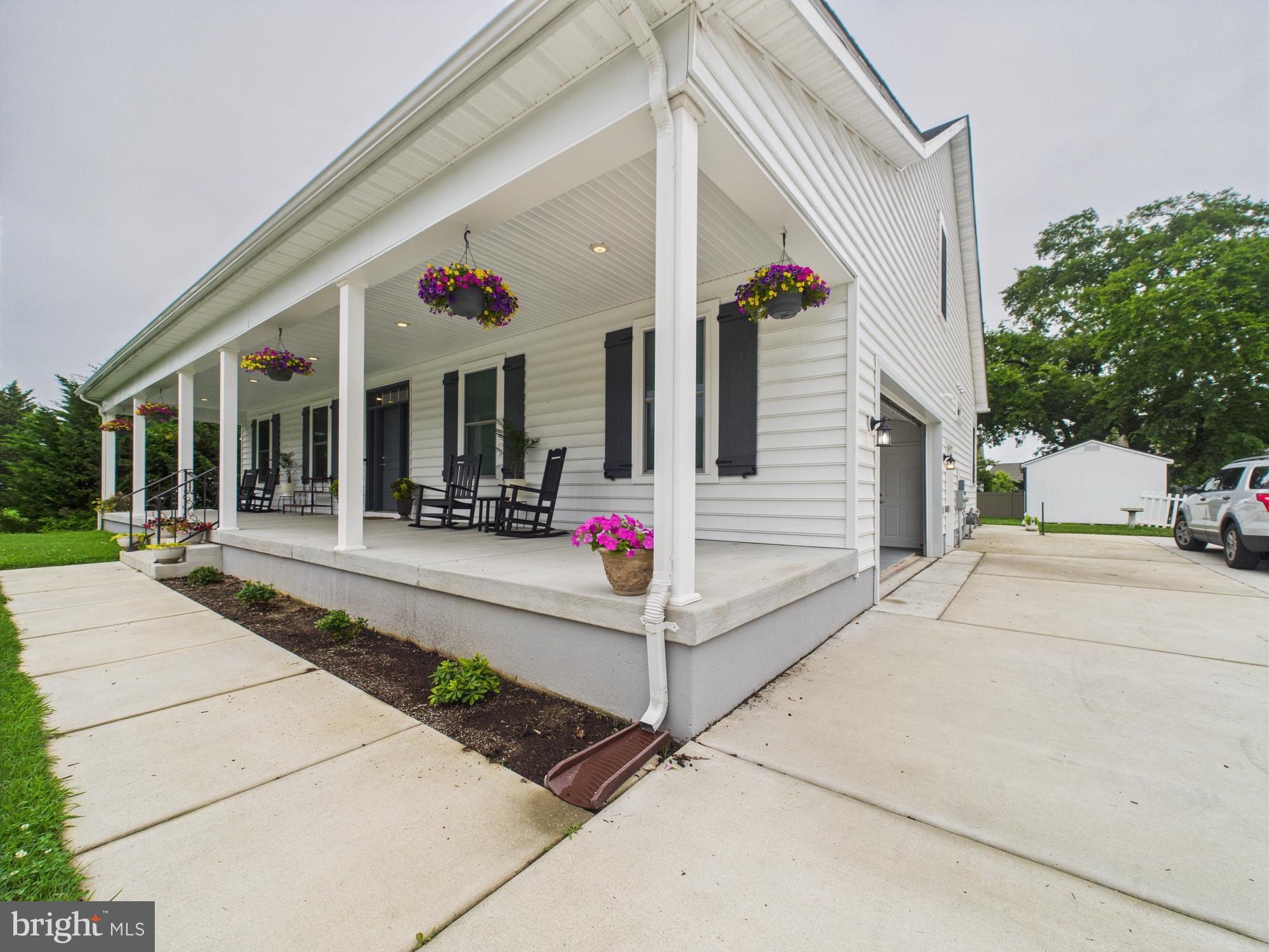 17784 Beaver Dam Road Lewes, DE 19958 - Photo 4 of 53 Front Porch