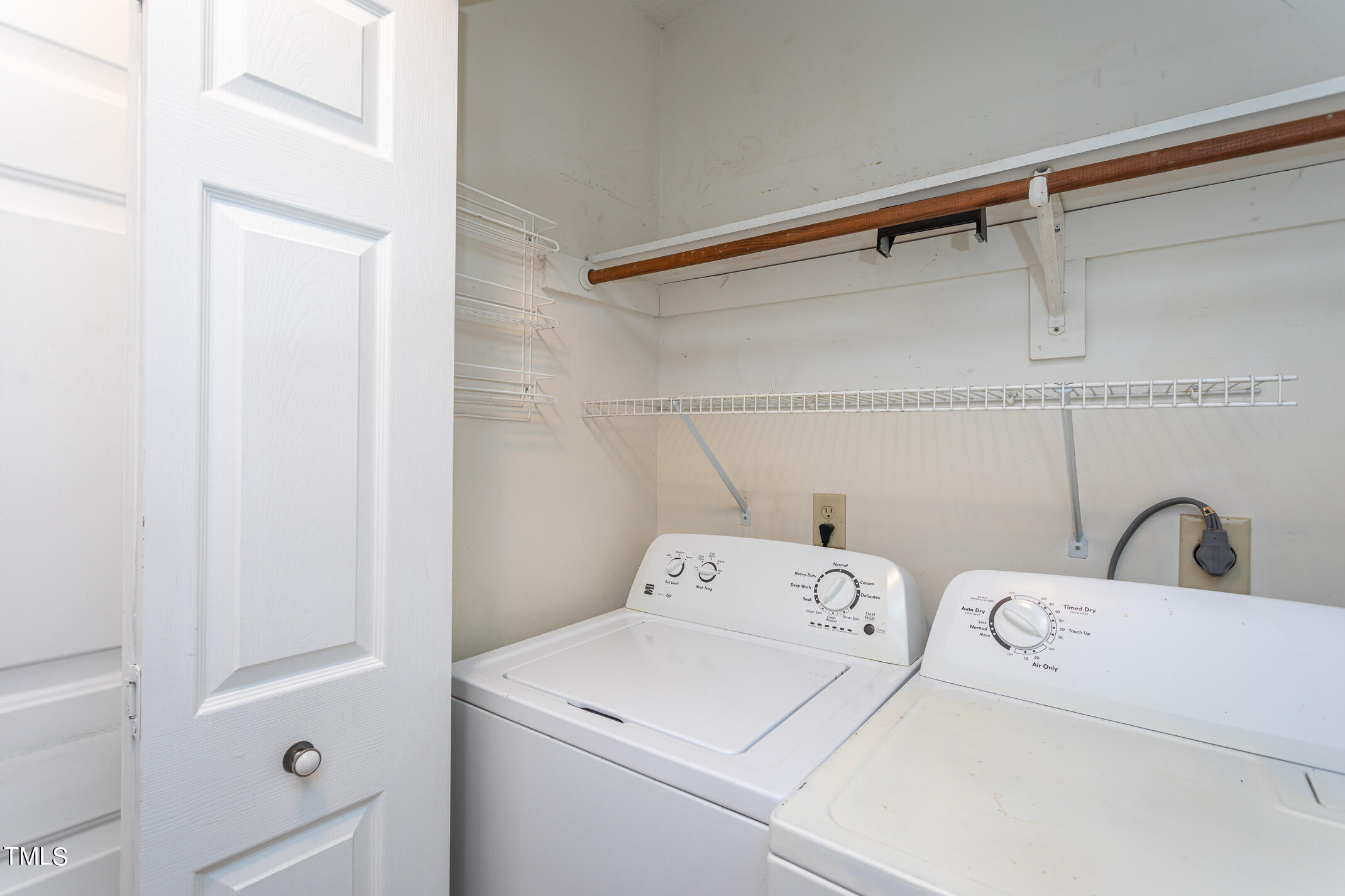 1221 Stoneferry Lane Raleigh, NC 27606 - Photo 15 of 36 Laundry Closet