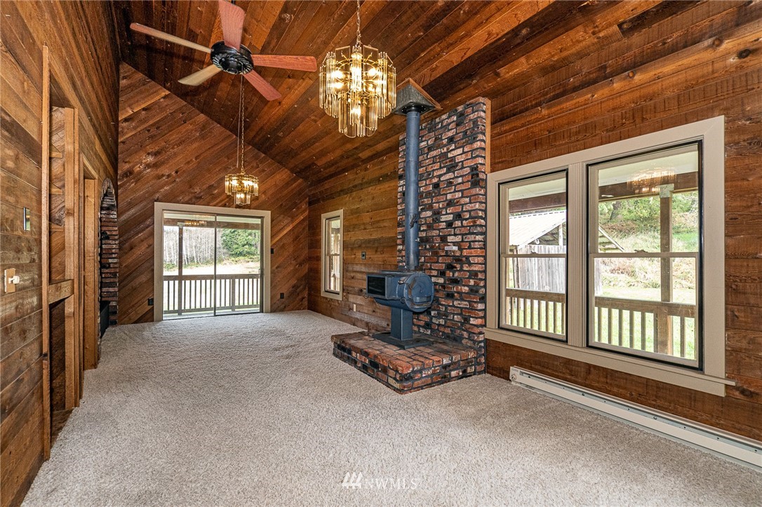 550 Halliday Road Centralia, WA 98531 - Photo 4 of 40 Gallery Image 4