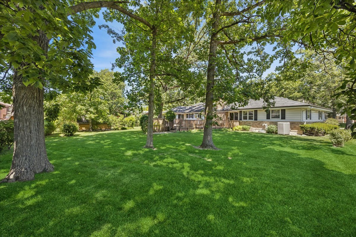 3444 Huntington Terrace Crete, IL 60417 - Photo 8 of 26