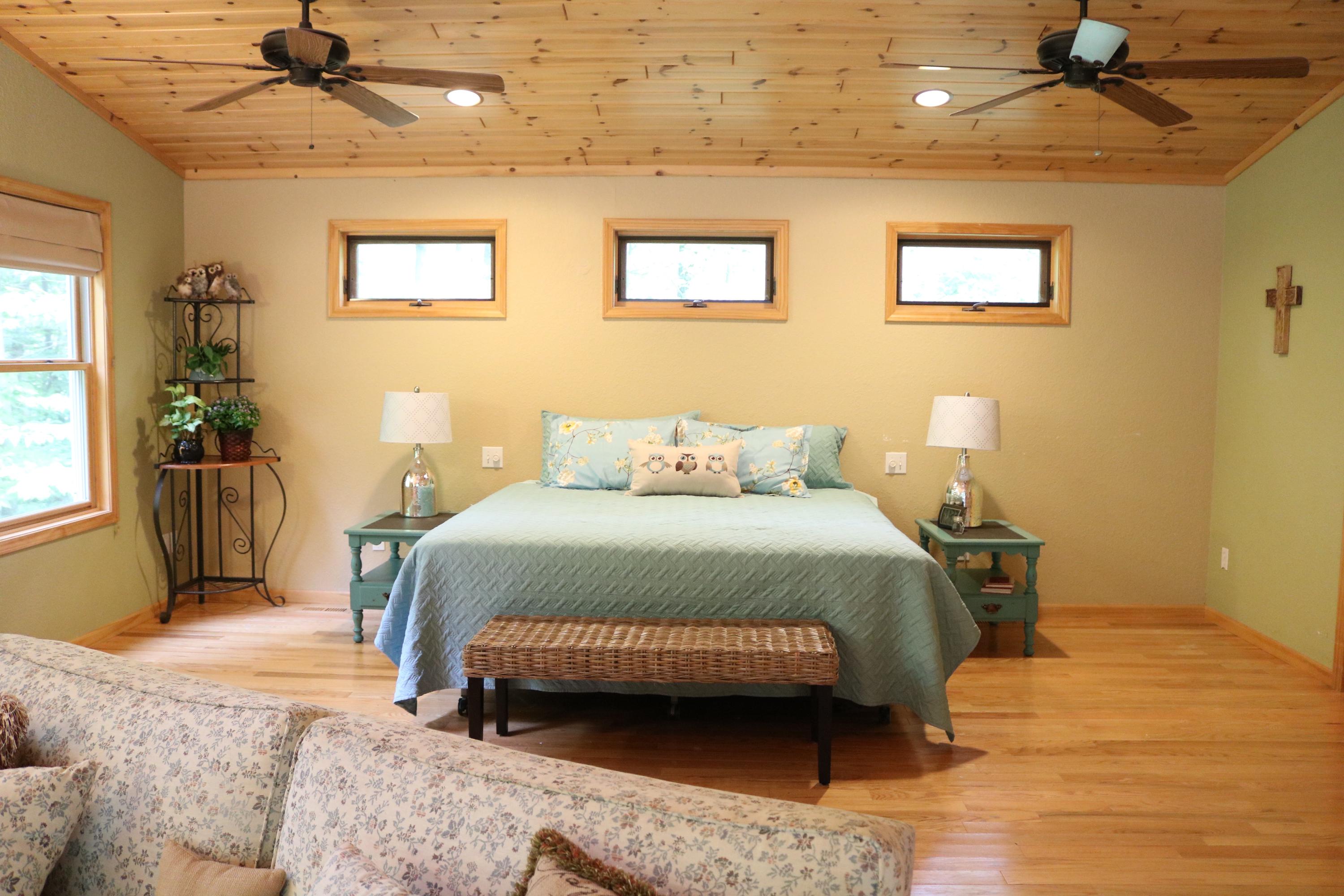 5634 Algonquin Road Gaylord, MI 49735 - Photo 17 of 39 Gallery Image 17