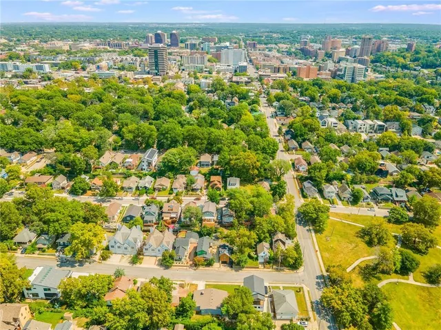 $320,000 | 4635 Genessee Street, Kansas City, MO 64112