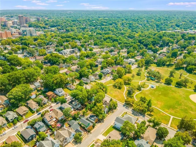 $320,000 | 4635 Genessee Street, Kansas City, MO 64112