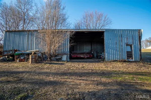 $2,627,850 | 11742 Hwy D, Louisiana, MO 63353