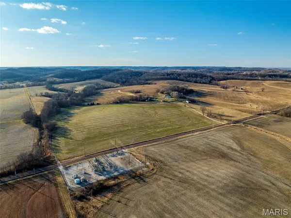 $2,627,850 | 11742 Hwy D, Louisiana, MO 63353