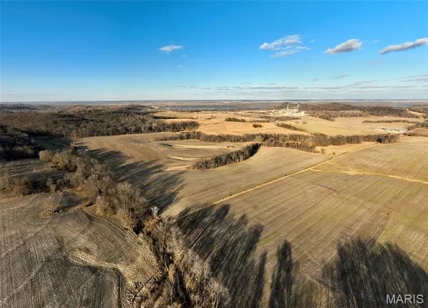 $2,627,850 | 11742 Hwy D, Louisiana, MO 63353