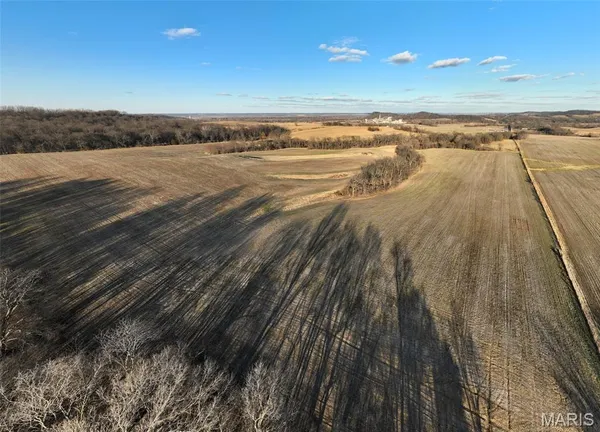 $2,627,850 | 11742 Hwy D, Louisiana, MO 63353