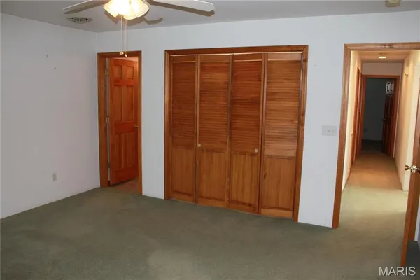 $2,627,850 | 11742 Hwy D, Louisiana, MO 63353