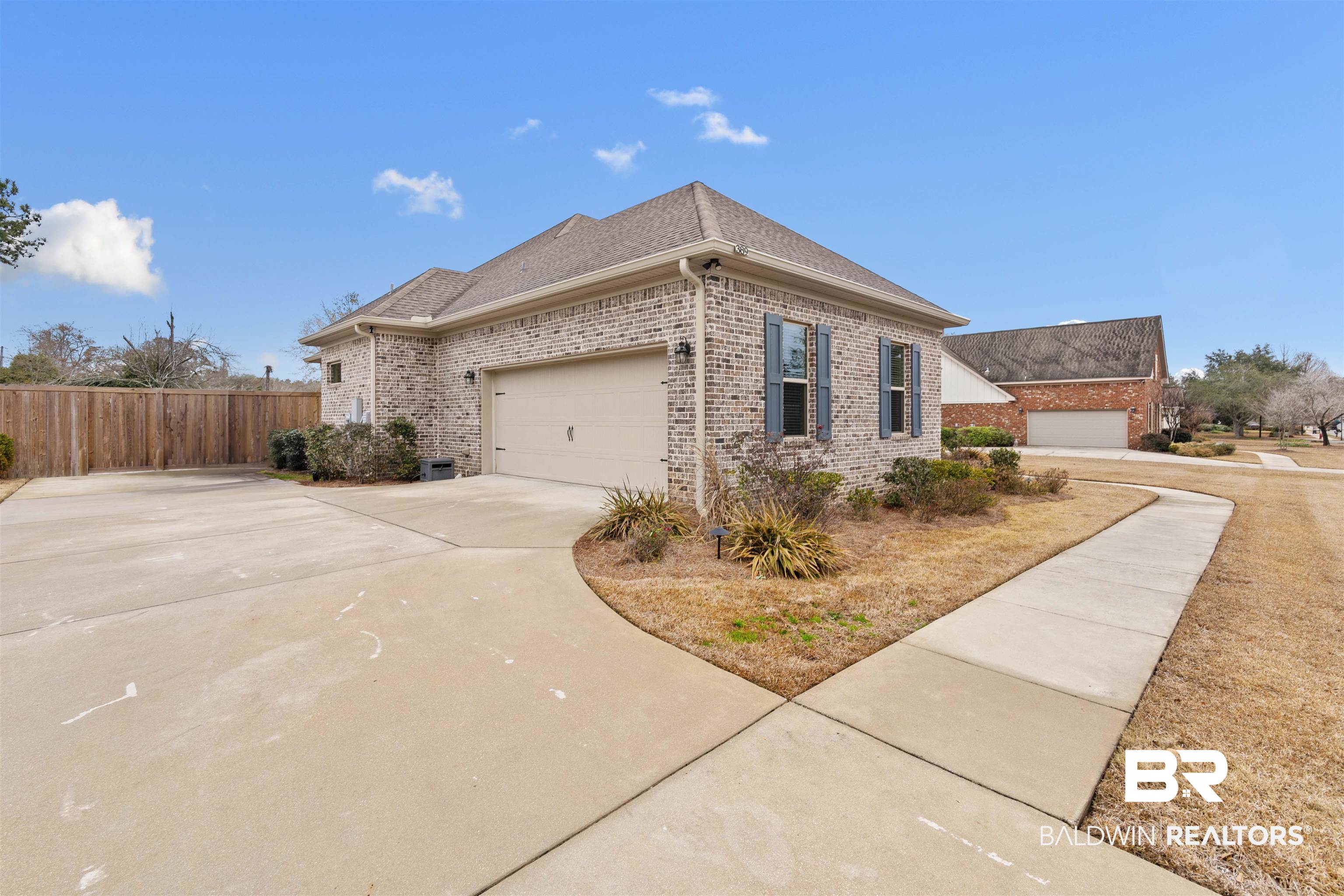 389 Rothley Avenue Fairhope, AL 36532 - Photo 4 of 33