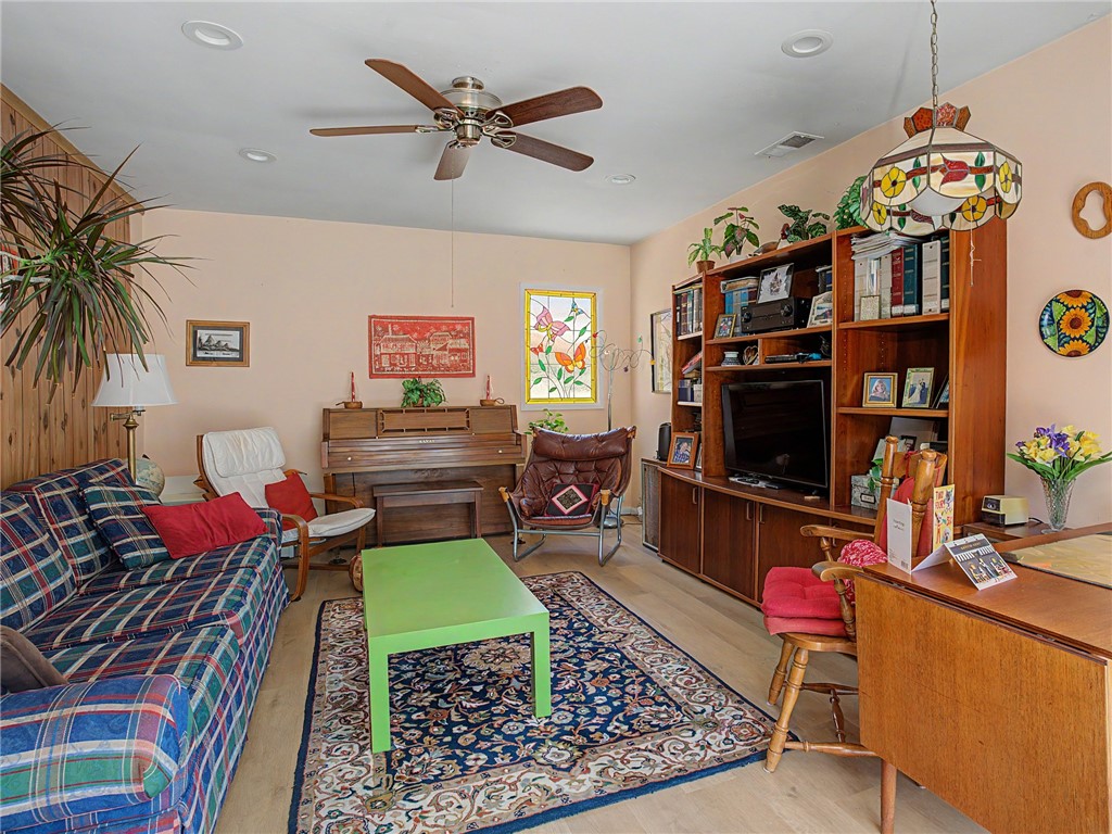 419 Concord Street El Segundo, CA 90245 - Photo 15 of 26