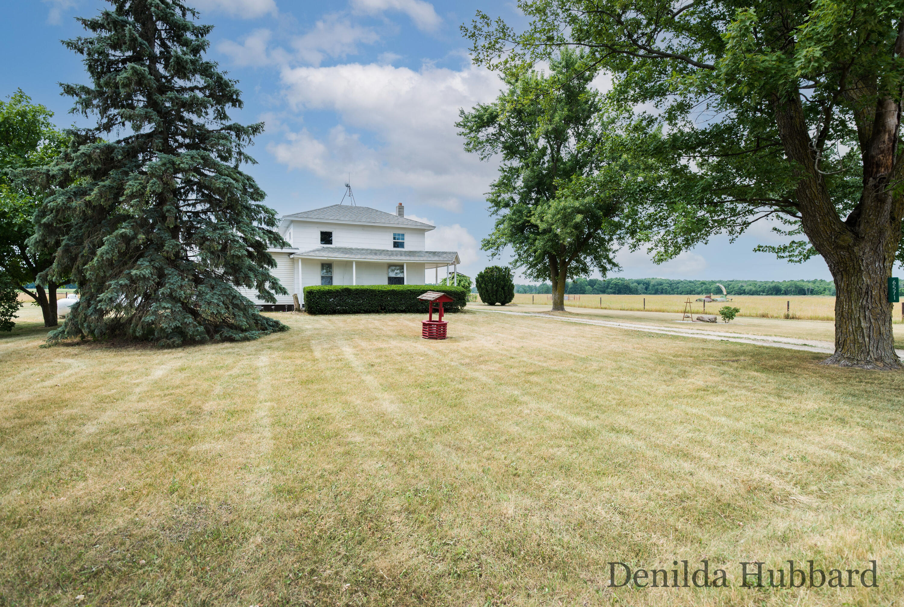 6571 West St Charles Road Alma, MI 48801 - Photo 2 of 51 DSC_5493-Edit