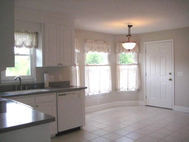 116 Lisa Drive Fountain Inn, SC 29644 - Photo 4 of 25