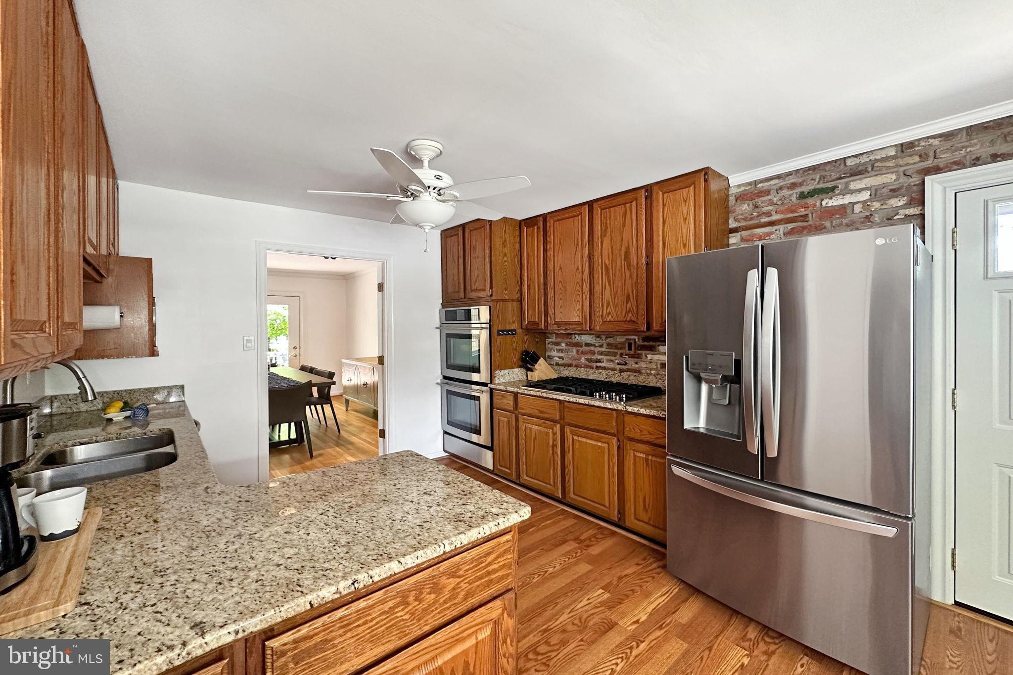 12017 Coldstream Drive Potomac, MD 20854 - Photo 2 of 30