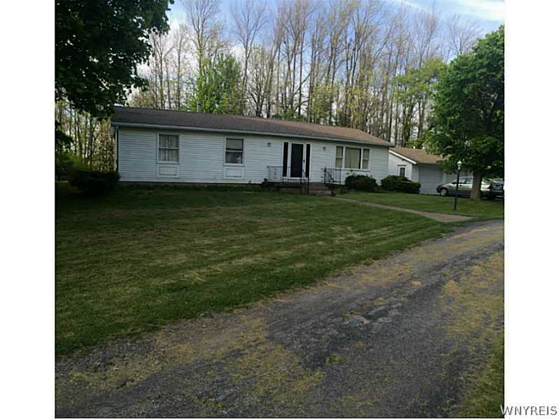 12399 Highway 31 Ridgeway, NY 14479 - Photo 1 of 1 Exterior Front.