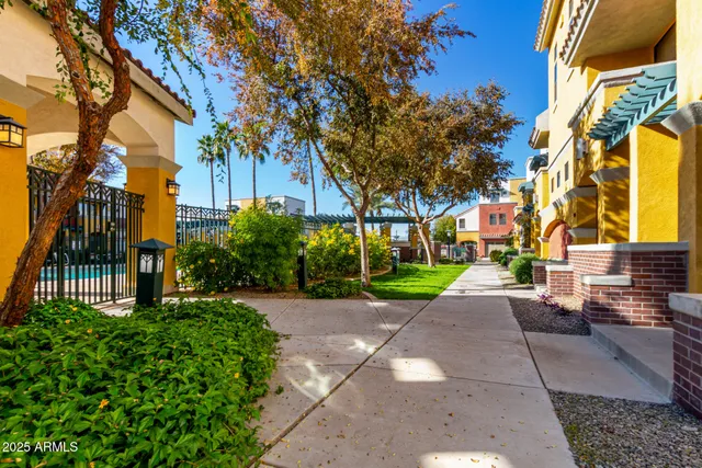a view of outdoor space yard and patio