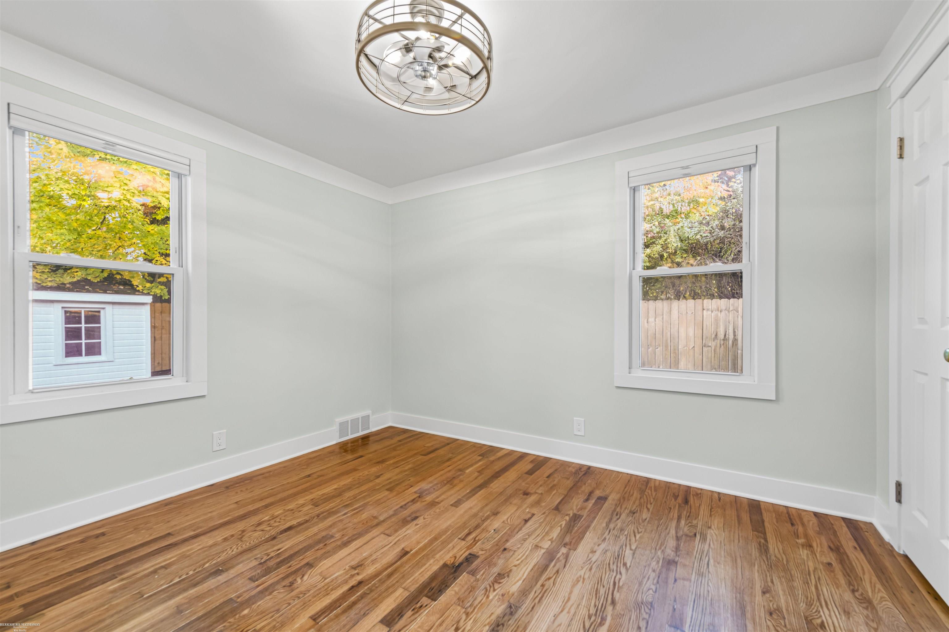355 West St Clair Street Romeo, MI 48065 - Photo 11 of 27 Gallery Image 11