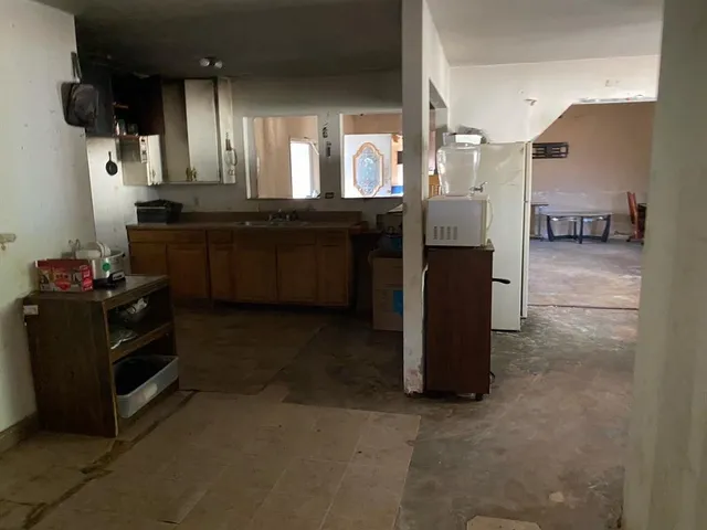 $75,000 | 501 East Lincoln Avenue, Electra, TX 76360