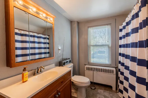 $100,000 | 804 South Euclid Avenue, Princeton, IL 61356
