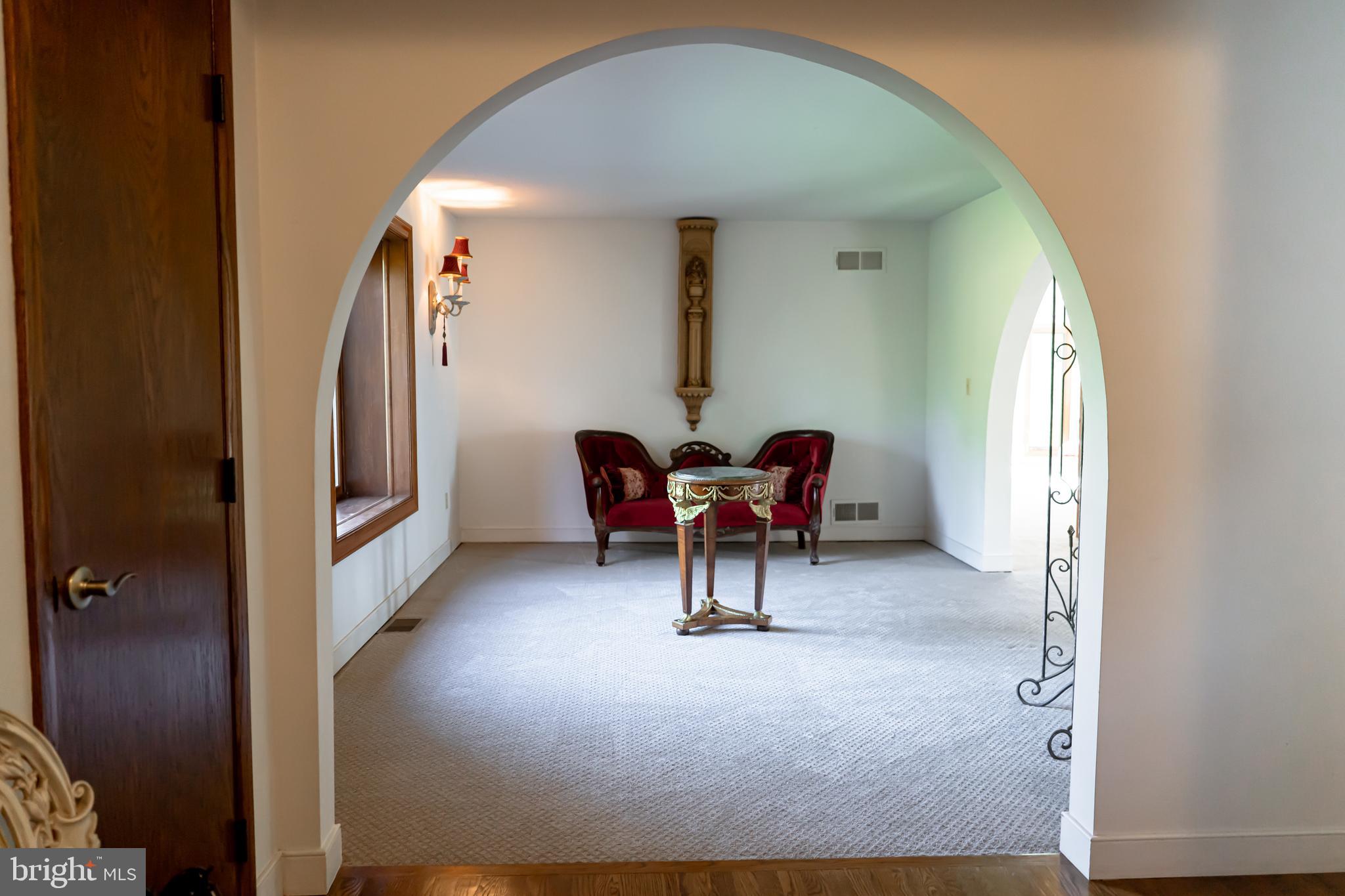 45 Spring Mt Road Schwenksville, PA 19473 - Photo 15 of 80 Rounded Archways