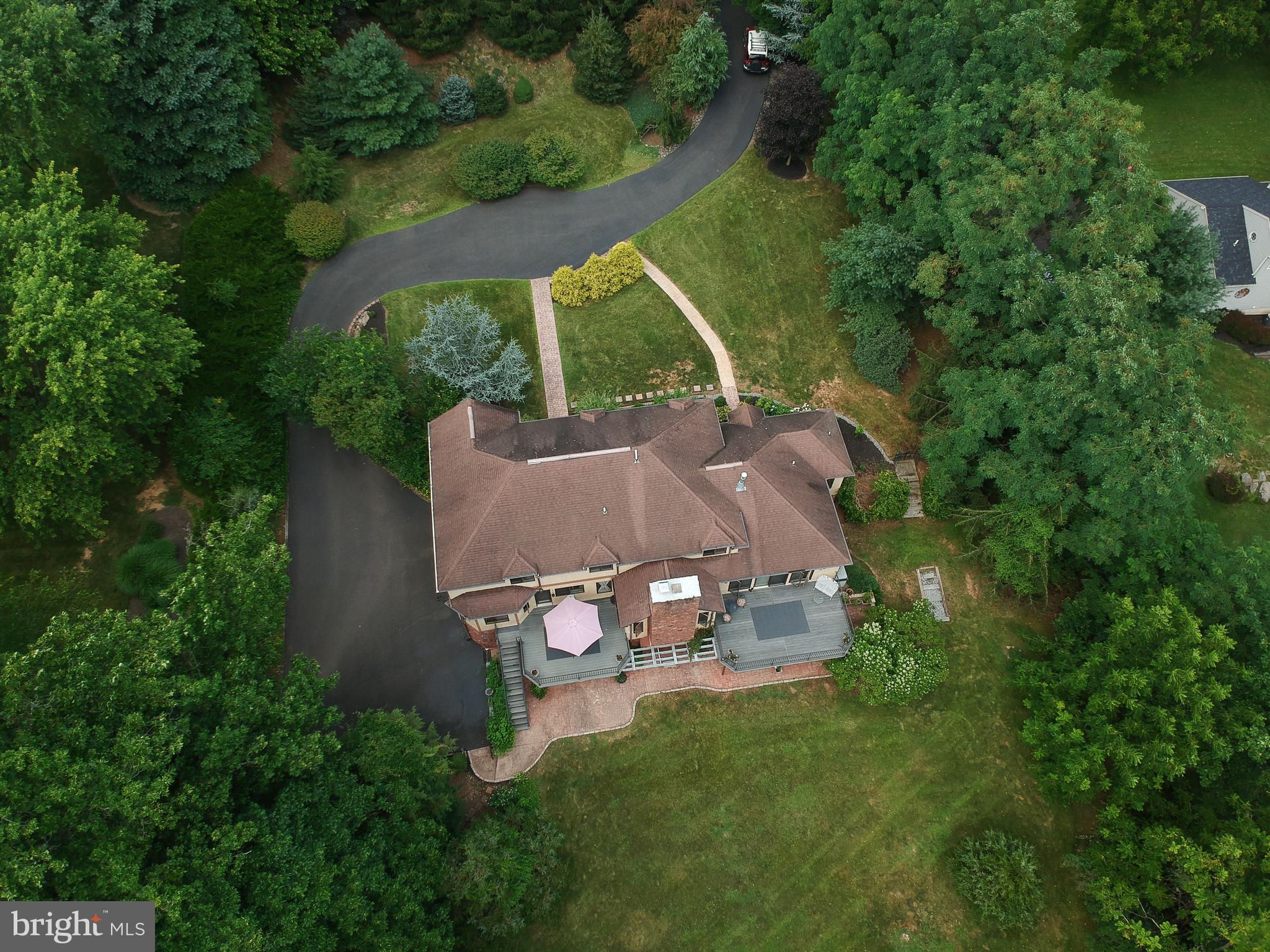 45 Spring Mt Road Schwenksville, PA 19473 - Photo 3 of 80 Gallery Image 3