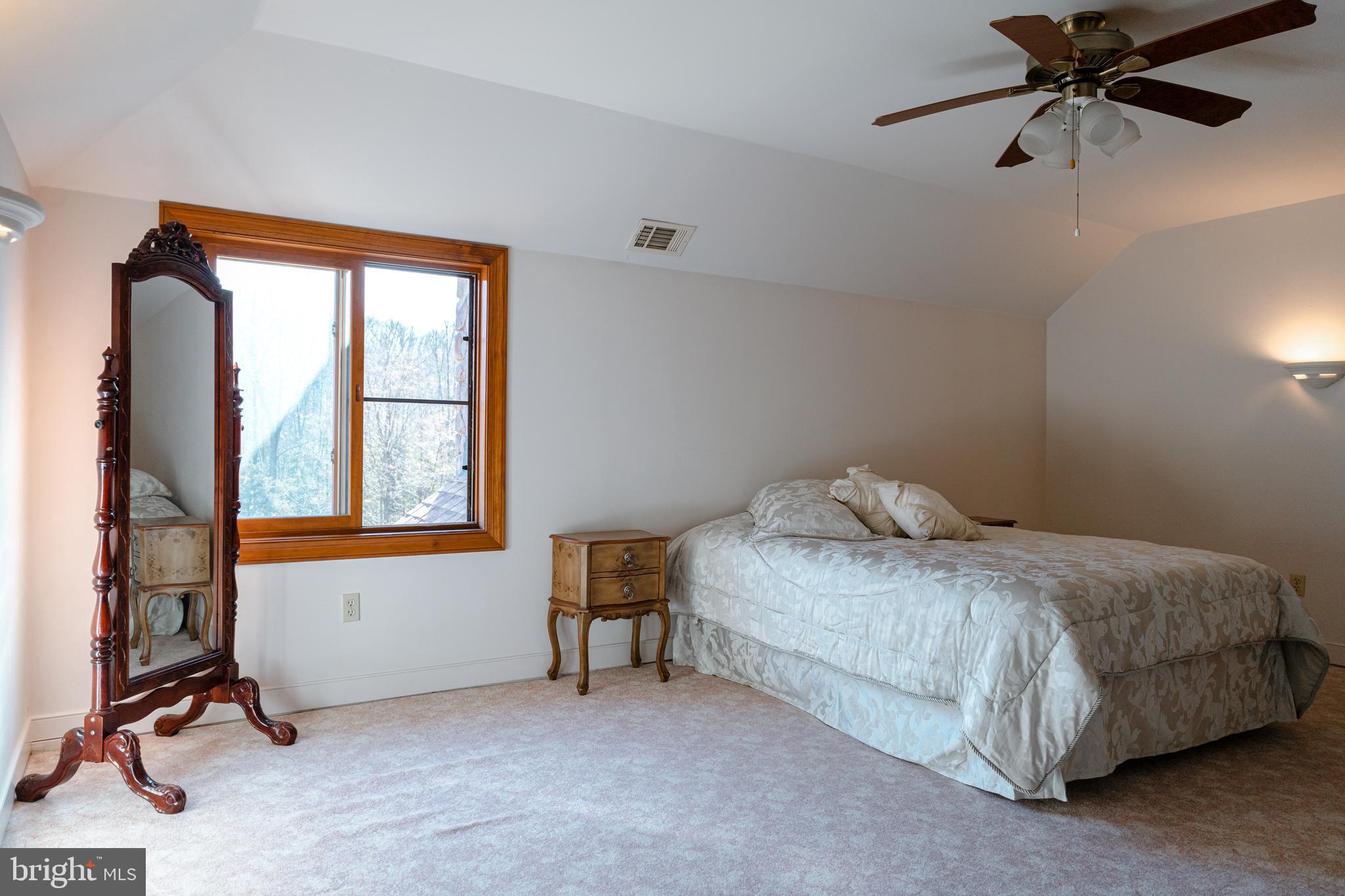 45 Spring Mt Road Schwenksville, PA 19473 - Photo 36 of 80 Bedroom 3