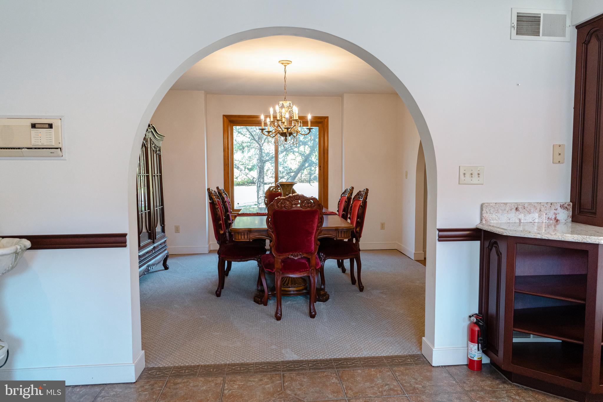 45 Spring Mt Road Schwenksville, PA 19473 - Photo 6 of 80 Archway to dining room