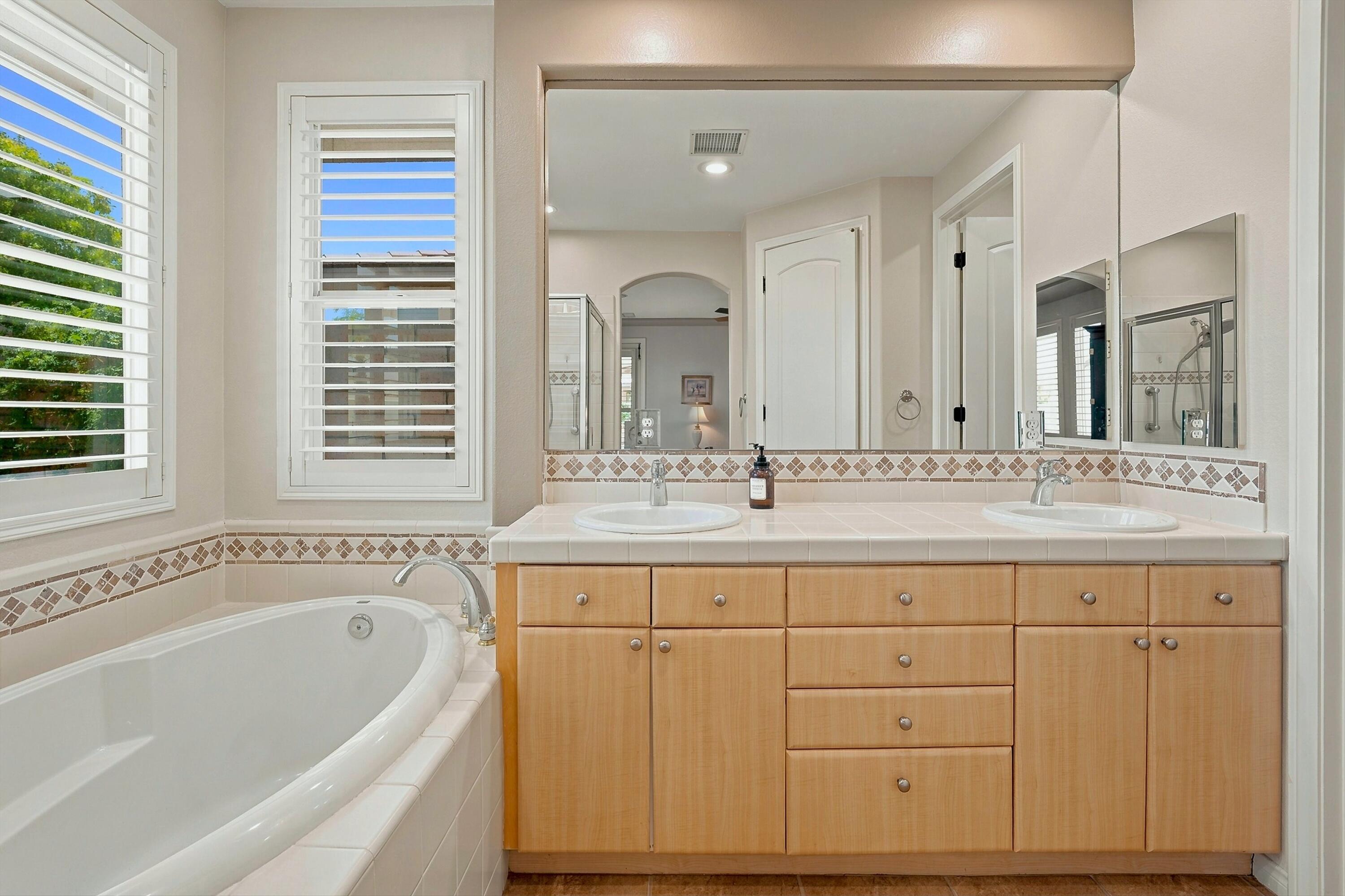 246 Via Padua Rancho Mirage, CA 92270 - Photo 24 of 45 36-Photo-36