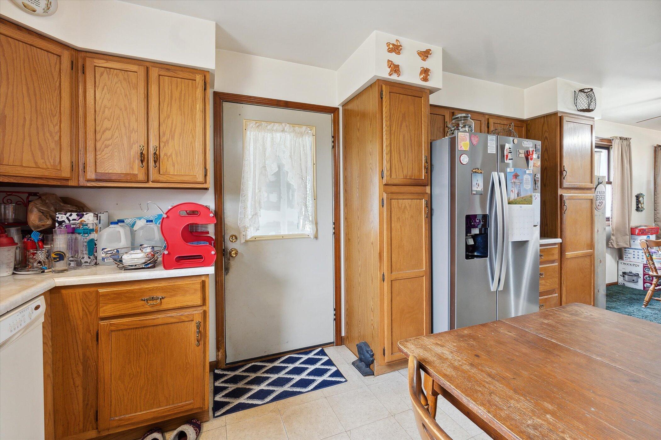 6248 Moore Road Tekonsha, MI 49092 - Photo 11 of 37 16-6248-Moore-Rd-Tekonsha-MI-49092-Windo