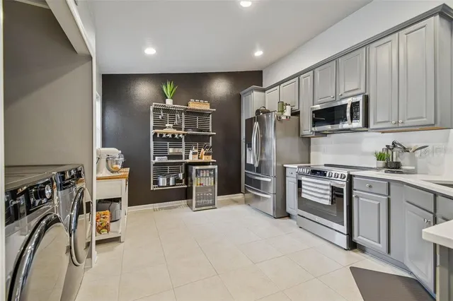 $350,000 | 2013 Santa Catalina Lane, Riverview, FL 33578