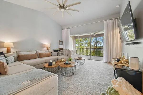 $330,000 | 2013 Santa Catalina Lane, Riverview, FL 33578