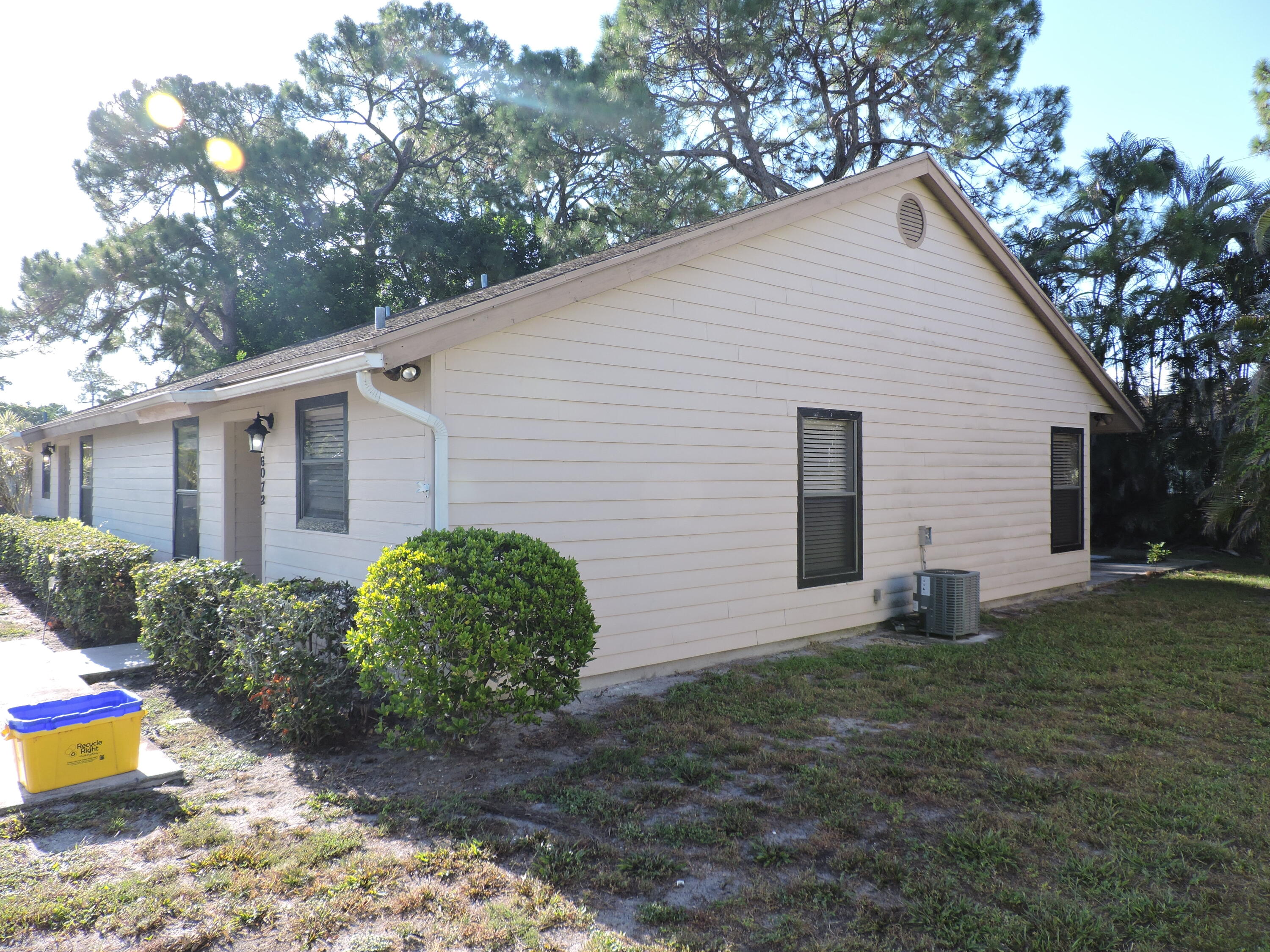 6072 Roger Street Jupiter, FL 33458 - Photo 17 of 18 DSCN1156