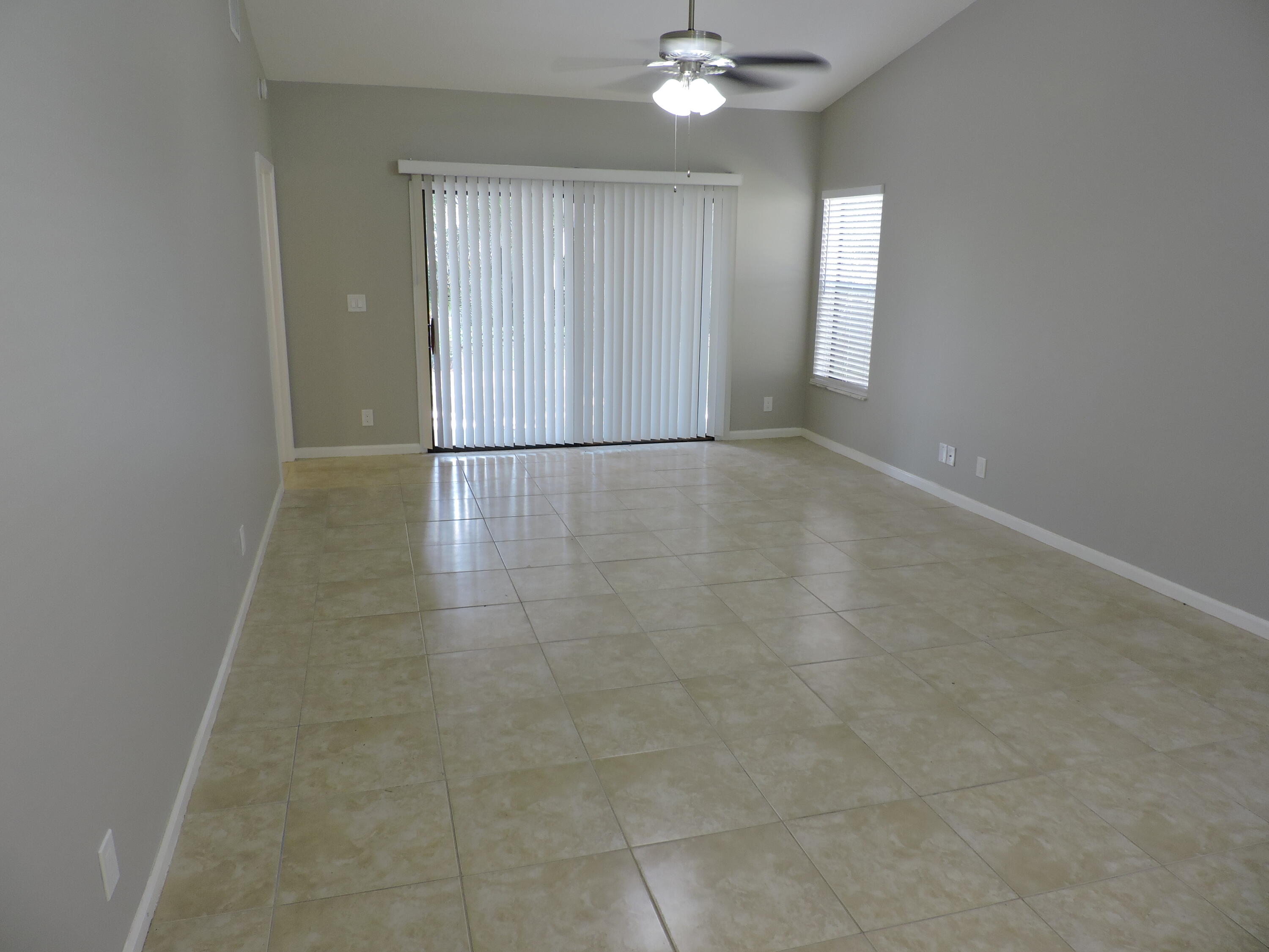 6072 Roger Street Jupiter, FL 33458 - Photo 6 of 18 DSCN1143