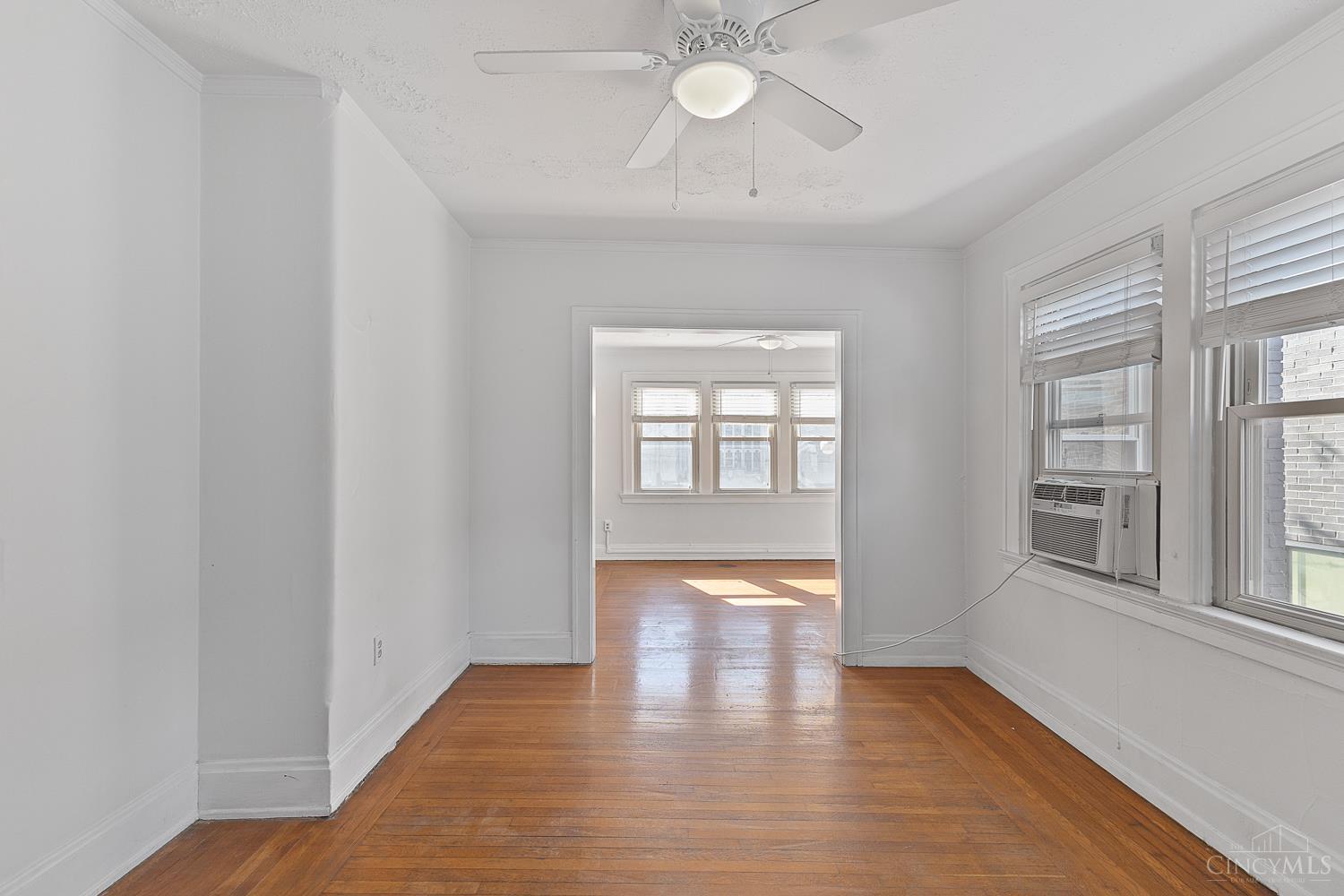 3096 Madison Road, Unit 8 Cincinnati, OH 45209 - Photo 4 of 20