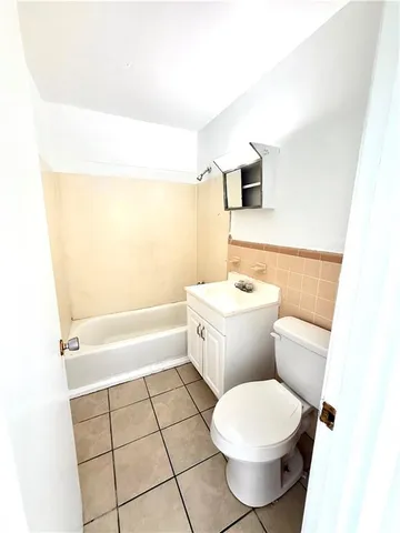 $1,075 | 3200 Belmont Place, Unit K, Metairie, LA 70002