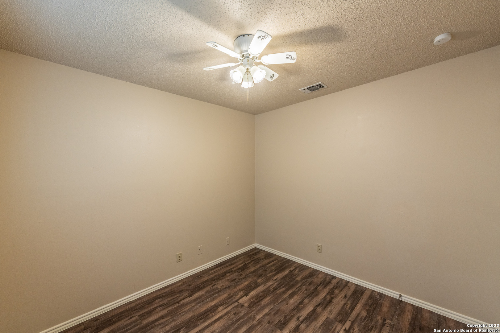 8927 Emerald Spring San Antonio, TX 78250 - Photo 13 of 15